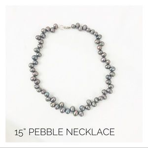 Beautiful Short Pebble Stone Necklace Elegant